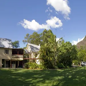 Lodge Glass House Mountains Ecolodge